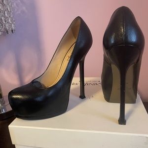 YSL Tribtoo Pumps